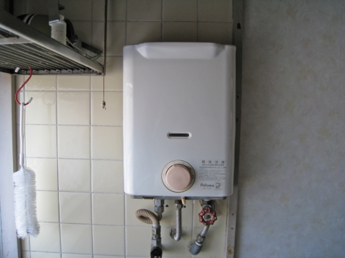 water-heater003_01-before.jpg